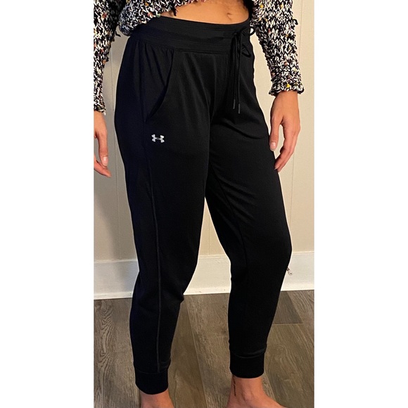 Under Armour | HeatGear Loose Joggers - Picture 1 of 2
